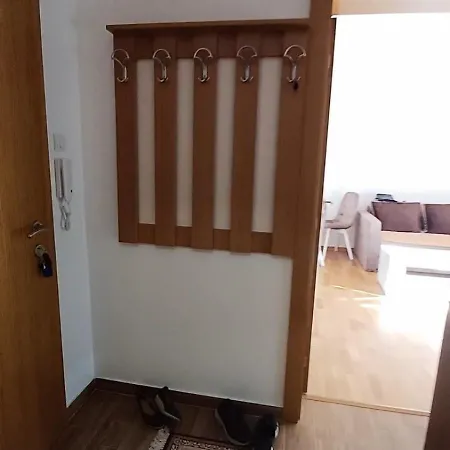 Apartment Dva Brata